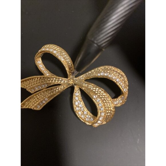 Vintage Bow Brooch Pin Signed Roman Estate Textured Gold Tone Metal Rhinestone R - Picture 16 of 16